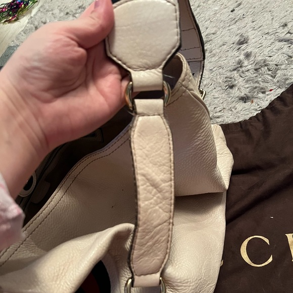 Gucci Off White Heritage Medium Hobo Bag - Picture 8 of 16